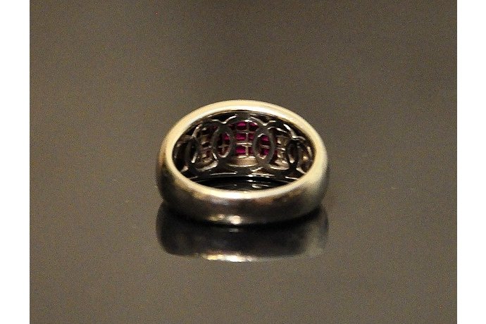 Кольцо Рубины, бриллианты. Платина 950 пробы