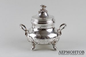 Сахарница в неоклассическом стиле. Fizaine. Серебро 950 пробы. Франция, XIX век.
