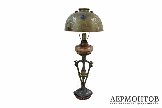 Лампа в стиле Модерн с цветным стеклом. Австрия, J. Hery , 1900-е гг. 