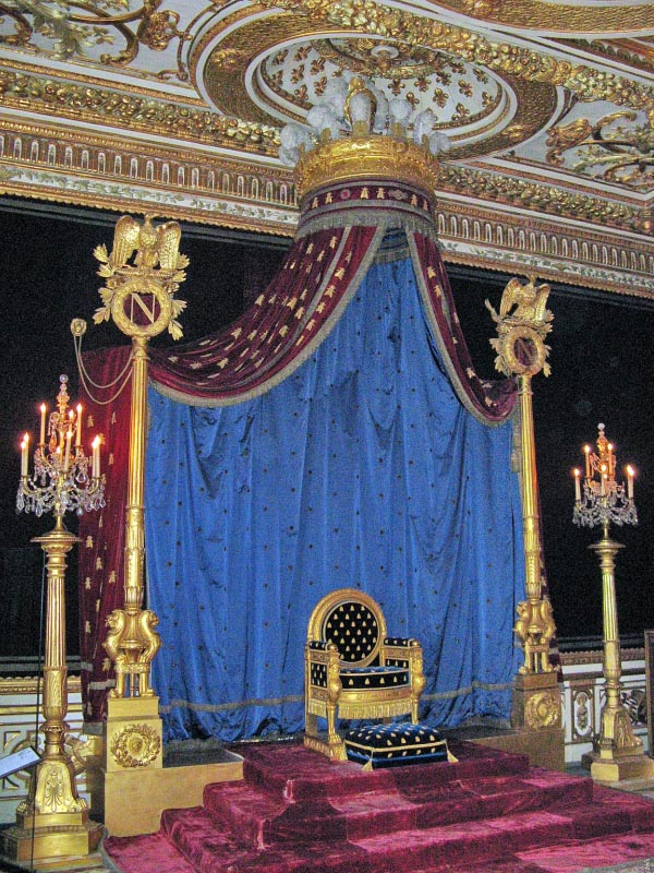 Тронный зал дворца Фонтебло. Франция