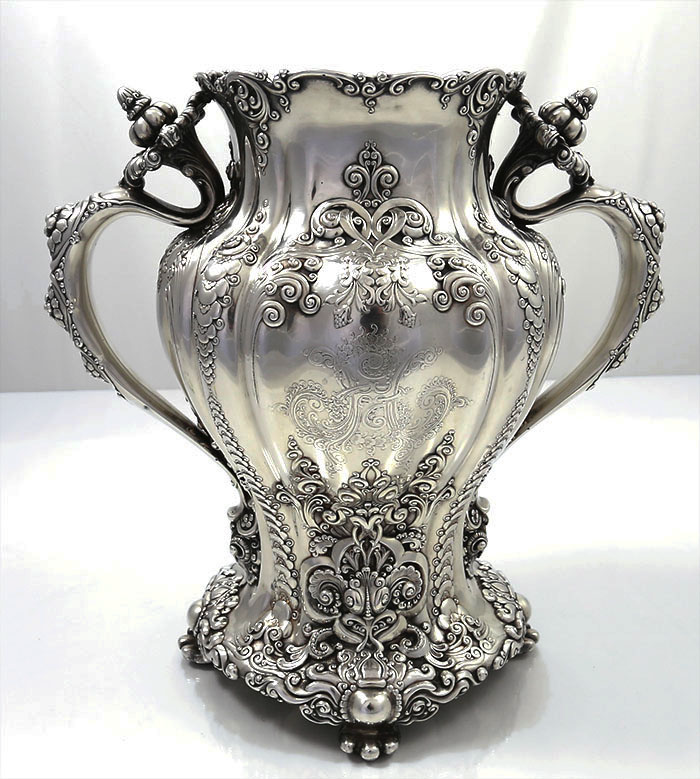 Ваза. 1893 г., серебро, чернение