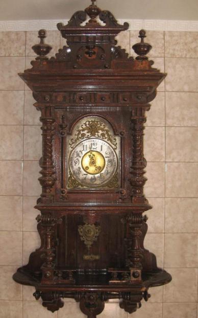 Старинные каминные часы Густав Беккер