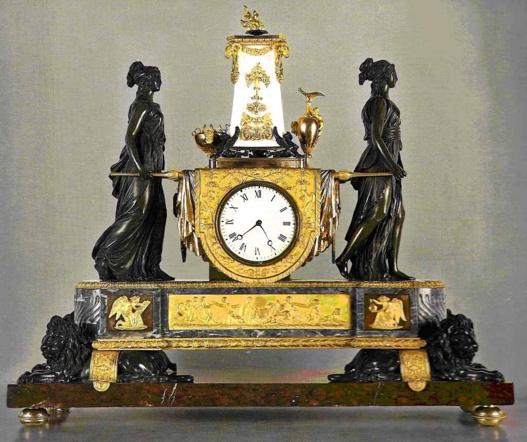 Часы «Весталки, несущие священный алтарь». Мрамор, бронза. Автор модели П.-Ф. Томир. 1790-е. гг. 
