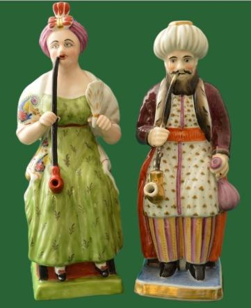 Статуэтки «Курящие турок и турчанка» Фарфор. Завод братьев Новых. 1850-е годы