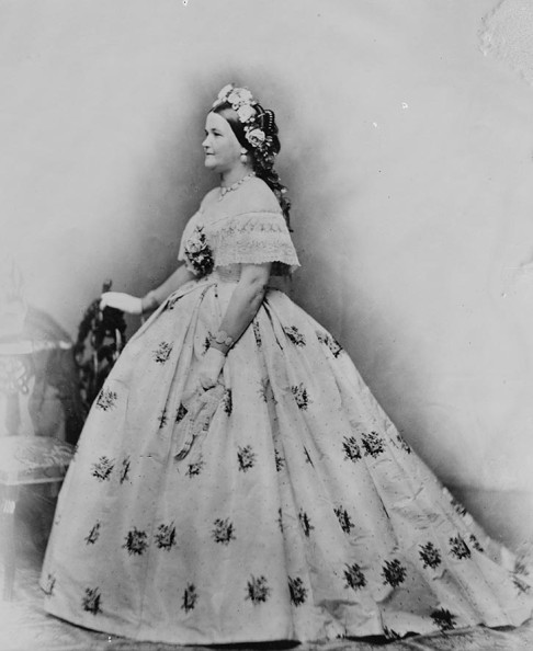 Мэри Тодд Линкольн в день инаугурации супруга с колье и браслетами Tiffany & Co