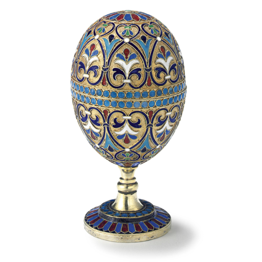 Серебряное пасхальное яйцо с золочением и эмалью, 1890 г. 