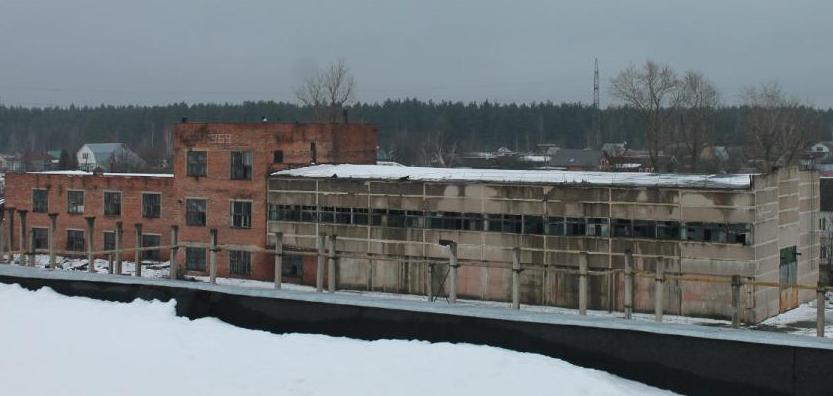 Здание бывшего Кузяевского фарфорового завода в настоящее время