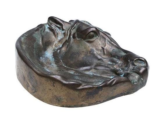Пепельница «Голова лошади». Скульптор Е.А. Лансере. Отливал А. Моран. 1862-1886 гг. 
