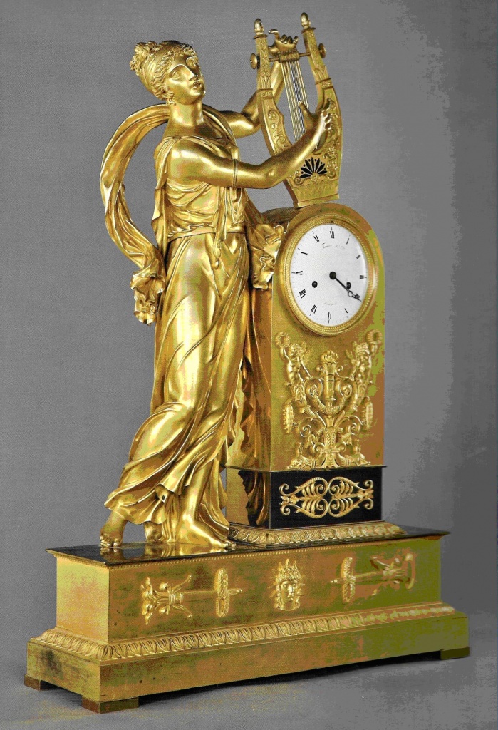 Часы со скульптурой музы Эрато. П.-Ф. Томир. Л. Муане. Золоченая бронза. 1810-е г. 
