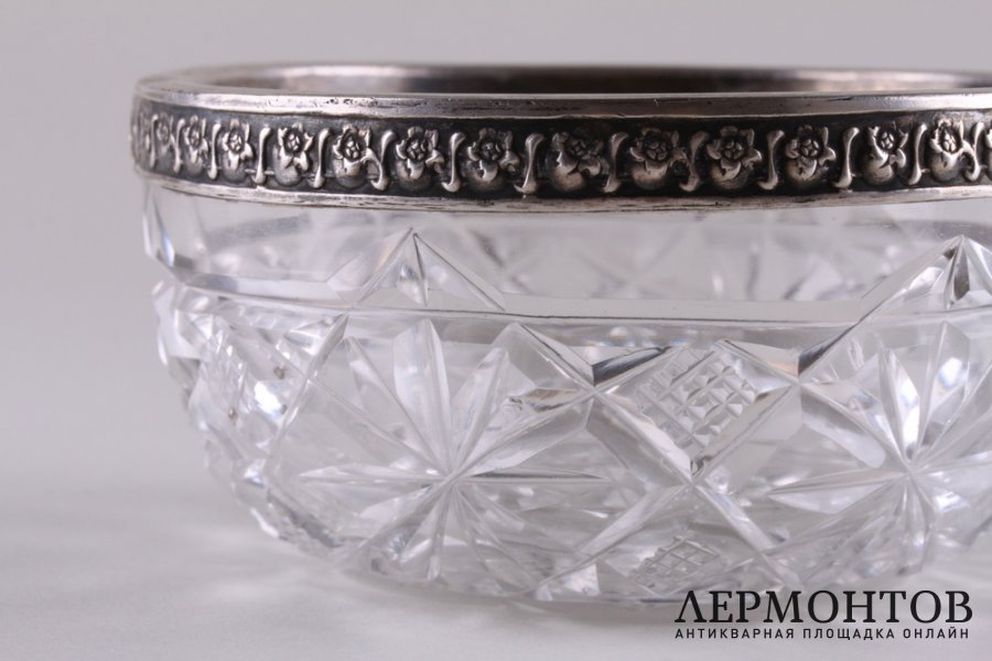 Ваза. 13 Артель. Серебро 84 пробы. Хрусталь, резьба. Россия, 1908-1917 гг.