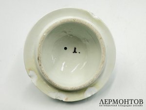 Кофейник с цветочной росписью. Германия, Meissen, 2 пол. 19 века. Фарфор, роспись.