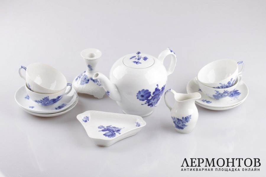 Чайный сервиз на 4 персоны. Royal Copenhagen. Дания, XX в.