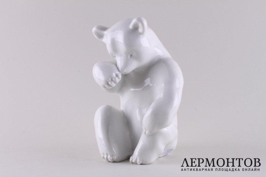 Статуэтка Медвежонок. Фарфор. Бельгия, Серабель, Cerabel, 1930-е.  