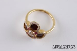 Комплект серьги и кольцо, бренд Темкара. Золото, эмаль, бриллианты, рубины. Россия.