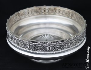 Ваза ажурная с хрустальной вставкой. Ravinet et Denfert. Серебро 950. Франция