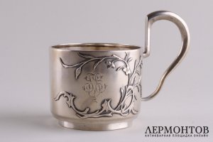 Набор из подстаканника со стаканом и ложки в подарочной коробке. Серебро 84. Россия