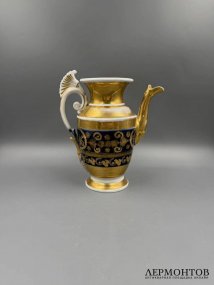 Чайник в стиле ампир. Фарфор, кобальт, золочение, завод Сафроновых, Россия, 1830–1840
