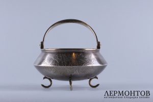 Чайный набор из сахарницы и сливочника. А. Фульд Серебро 84 пробы. Россия, XIX в.