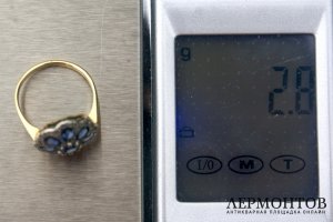 Золотое кольцо с сапфирами и бриллиантами, 750 проба
