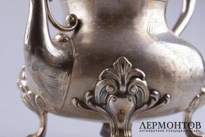 Чайник в неоклассическом стиле. Серебро 950 пробы. Франция