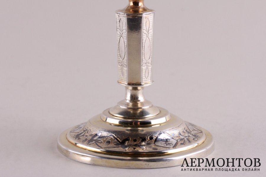 Фужер с черневым узором. Серебро 84 пробы, золочение. Россия, Москва, 1839 г.