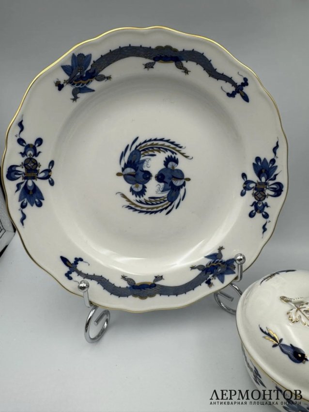 Чайный сервиз тет-а-тет «Синий дракон». Фарфор, роспись, Meissen, Германия, 20 век