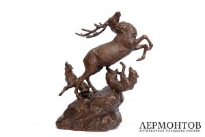 Скульптура Атака волков на оленя. Бронза. СССР, з-д Монументскульптура. 1958 г.