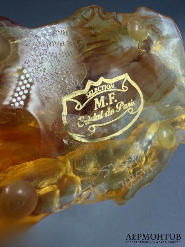 Скульптура «Вздыбленный конь». Цветной хрусталь, Cristal de Paris, Франция