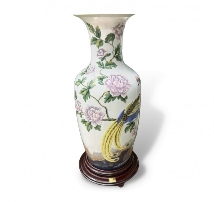 Ваза «Фазан на цветущем пионе». Фарфор, дерево, Lladro, скульптор Julio Ruiz, Испания