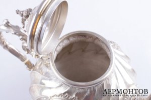 Чайник в стиле неорококо. Серебро 950 пробы. Франция, конец XIX в.