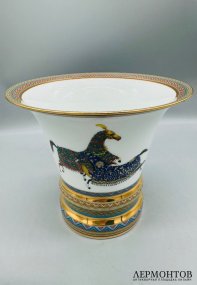 Ваза «Cheval d'Orient». Фарфор, Hermès, Франция