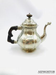 Чайник. Серебро, Швеция, 1749 год