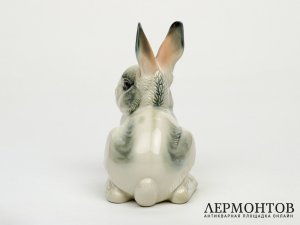 Статуэтка «Кролик». Фарфор, Eschenbach, Германия, 1947–1953 годы