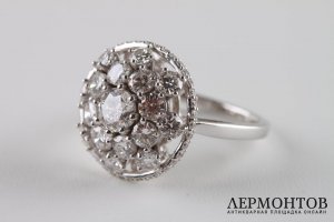 Кольцо круглой формы. Вставка - бриллианты 2,45 ct. Золото 750 пробы.