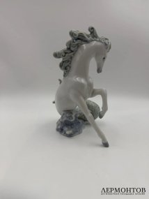 Статуэтка «Тритон I». Фарфор, Lladro, скульптор Francisco Polope, Испания, 2004–2008 годы