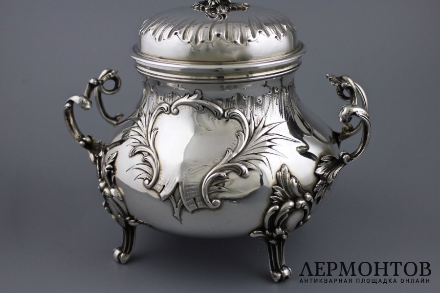 Сахарница в стиле рококо. Louis Coignet. Серебро 950 пробы. Франция