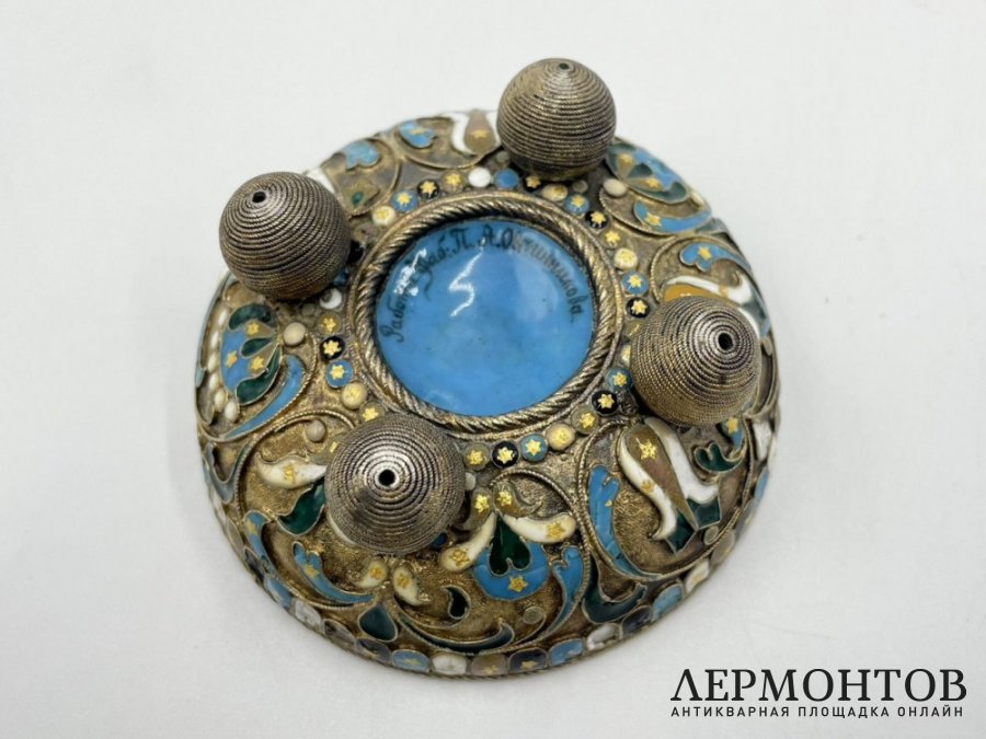 Солонка с эмалью. Россия, Овчинников, 1880-90-е гг. Серебро 84 пробы.