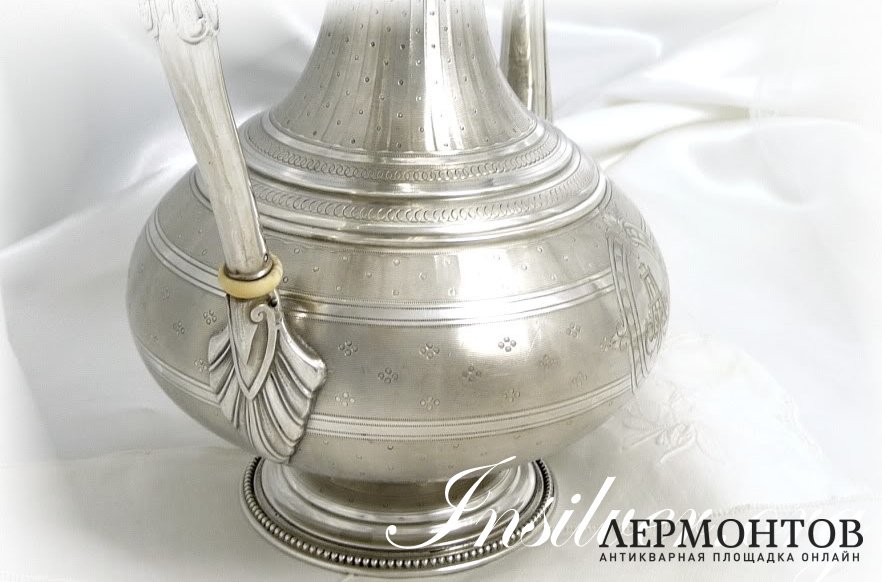 Кофейник Harleux. Серебро 950. Франция