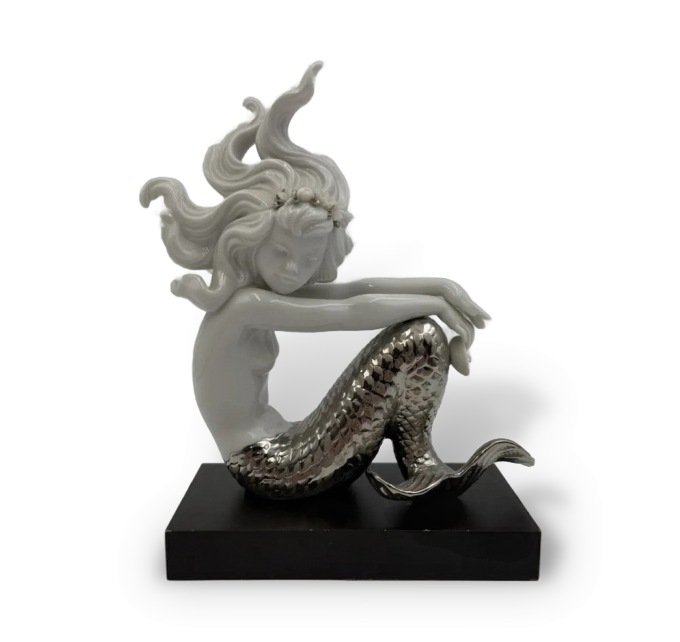 Статуэтка «Illusion» (Русалка). Фарфор, платиновый люстр, дерево, Lladro, Испания