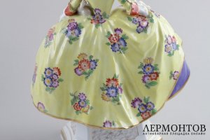 Масон с мопсом и Дама с мопсом. MEISSEN, XIX век.