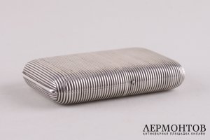 Портсигар рельефный. Фирма И. Хлебникова. Серебро 84 пробы. Россия, посл. четв. XIXв.