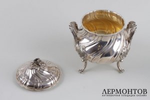 Чайный сервиз Leon Lapar в стиле рококо. Серебро 950 пробы. Франция, XIX в.