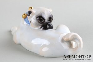Статуэтка Мопс. Фарфор, роспись.  Meissen, Германия, Johann Joachim Kaendler.