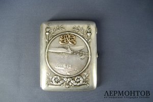 Портсигар Аэроплан. Серебро 84 пробы, золото 56 пробы, золочение. Россия.