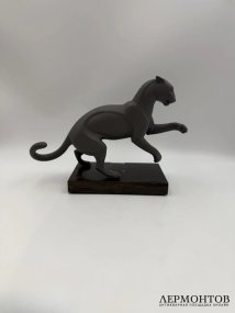 Скульптура «Пума» на постаменте. Фарфор, дерево, Lladro, Испания