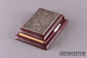 Блокнот настольный с ручкой. Серебро 875. СССР, 1927-1955 гг.