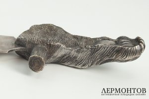 Нож для бумаг Медвежья лапа. Российская империя, по модели Н. Либериха, начало 20 в.
