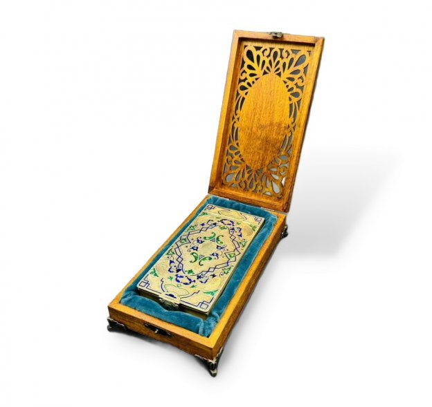 Коробка для сигарилл с эмалью. Серебро 950, A. Beaufort, Франция, кон. 19 в.