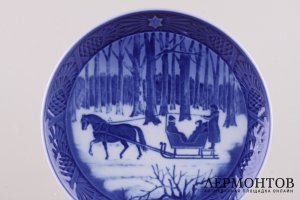 Рождественская тарелка фабрики Royal Copenhagen. Фарфор.  Дания, 1984 год.