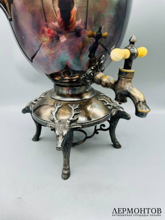 Бульотка с оленями. Металл, серебрение, Meriden Silver Plate Co., США, конец 19 века